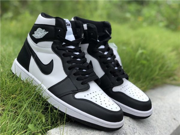 Air Jordan 1 Retro High OG Black White shoes