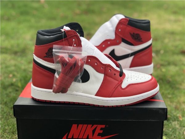 Air Jordan 1 Retro High OG Chicago shoes