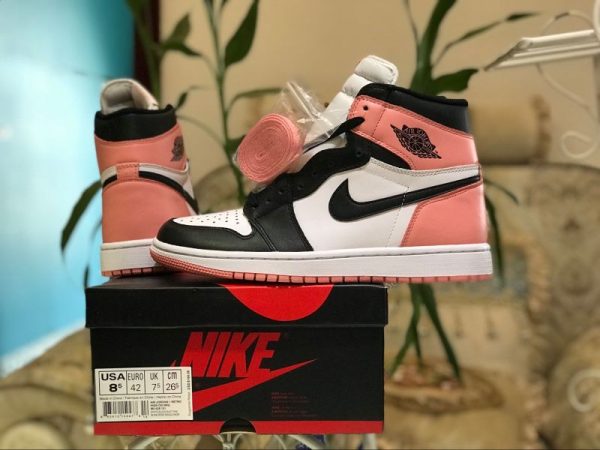 Air Jordan 1 Retro High OG Rust Pink sneaker