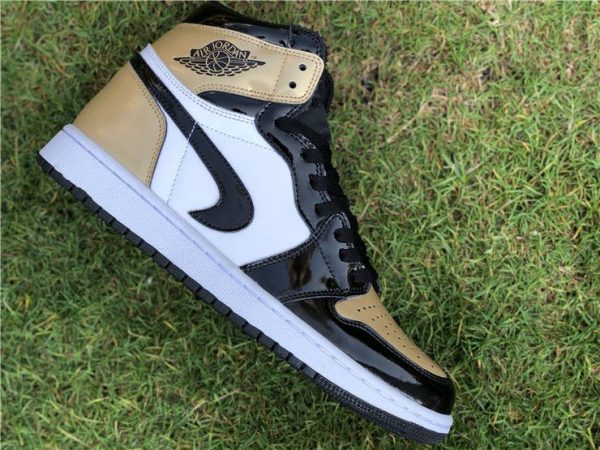 Air Jordan 1 Upside Down Swoosh look