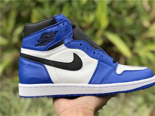 Air Jordan 1 White Royal Blue swoosh