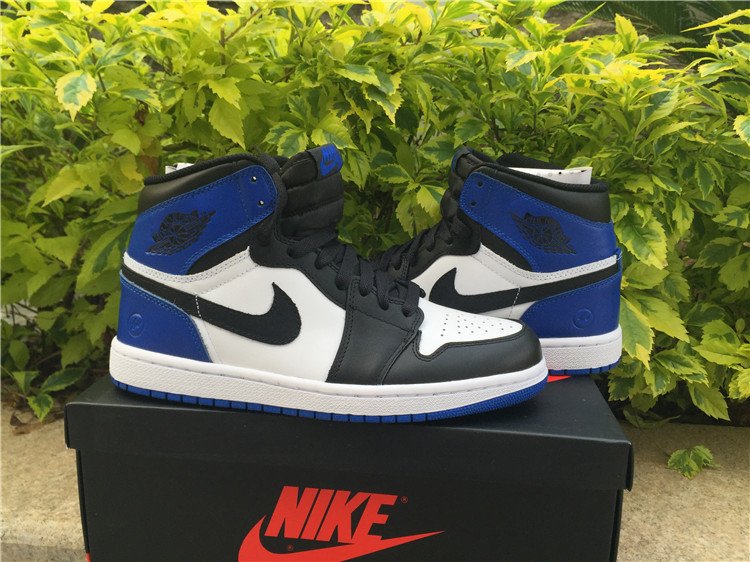 Air Jordan 1 x Fragment Black Sport Royal-White