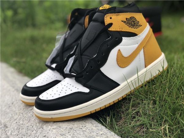 Air Jordan 1 Yellow Ochre 555088-109