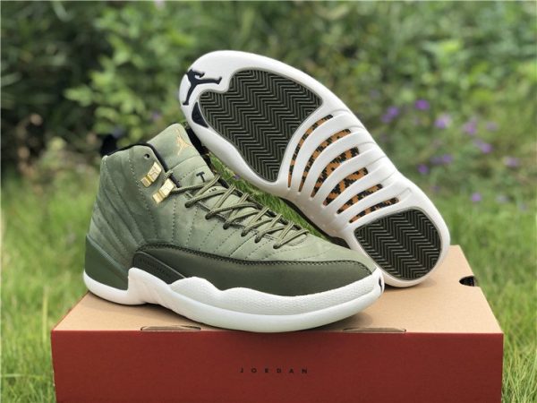 Air Jordan 12 Retro class Of 2003 sneaker