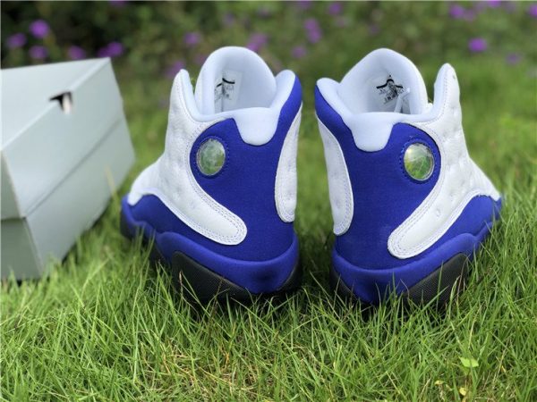 Air Jordan 13 Hyper Royal heel