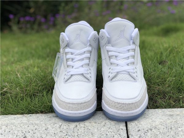 Air Jordan 3 Triple White tongue