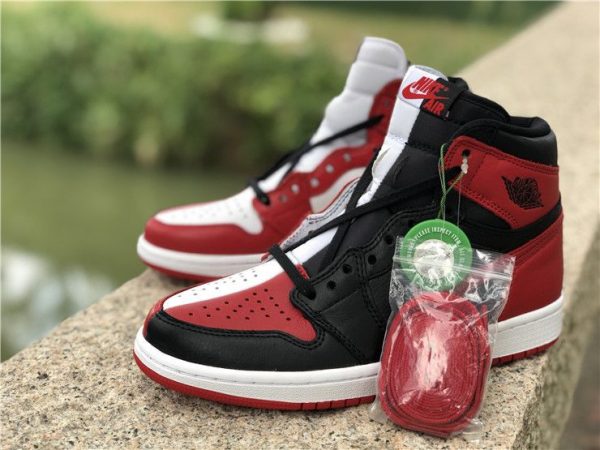 Jordan 1 Homage To Home Black Red White with shoelaces