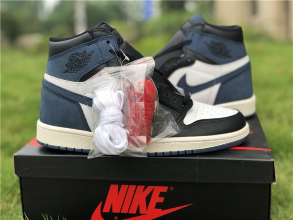 Jordan 1 Retro High Blue Moon shoelaces