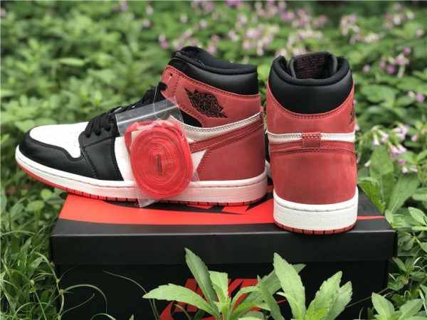 Jordan 1 Retro High Track Red - 555088-112