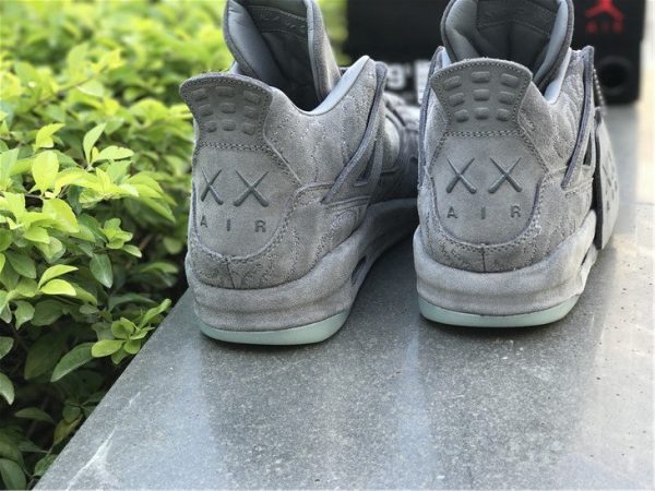 KAWS x Air Jordan 4 Cool Grey heel