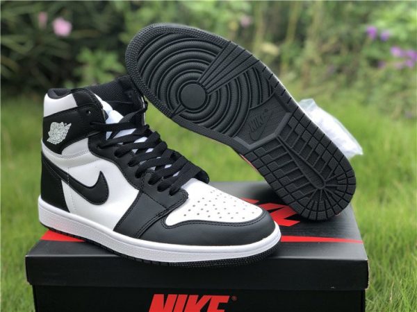 Nike Air Jordan 1 Retro High Black White for sale