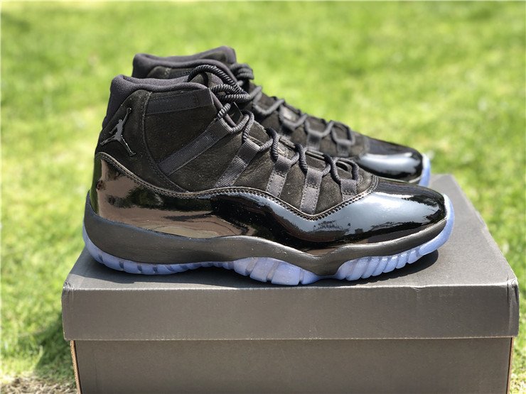 all black jordan 11 cap and gown