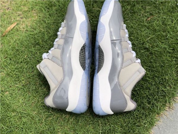 Air Jordan 11 Low Cool Grey 528895-003 carbon fiber