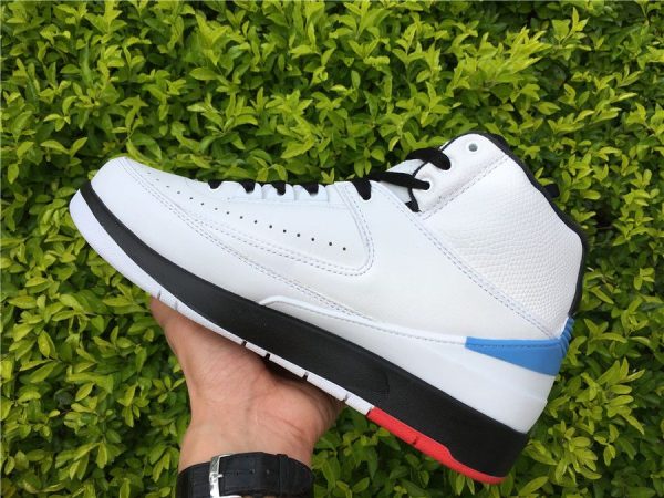 Air Jordan 2 Retro Alumni UNC shoes