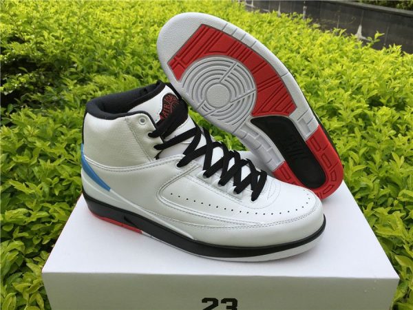Air Jordan 2 Retro Alumni UNC sneaker