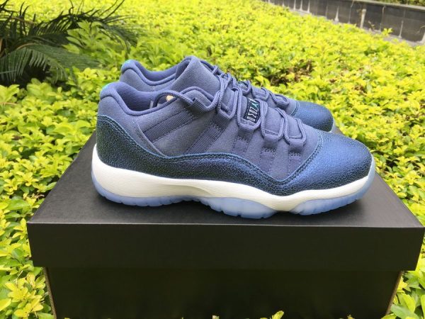 Air Jordan XI 11 GS Blue Moon