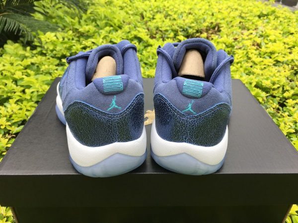 Air Jordan XI 11 GS Blue Moon heel look