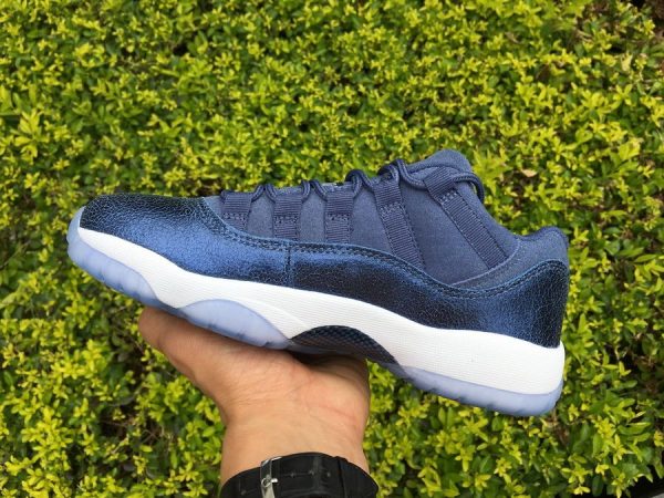 Air Jordan XI 11 GS Blue Moon on hand