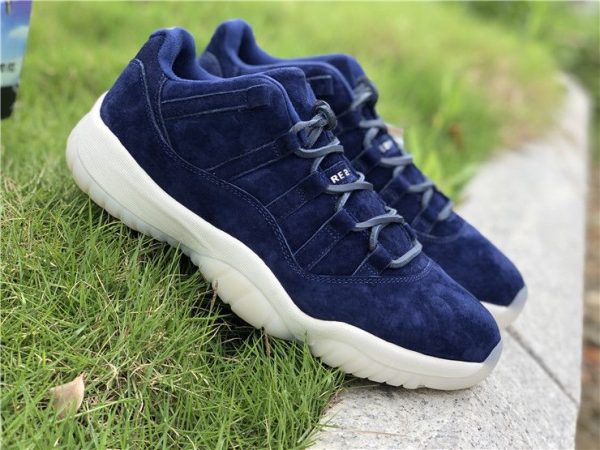 Air Jordan XI Low Derek Jeter RE2PECT Blue Suede shoes