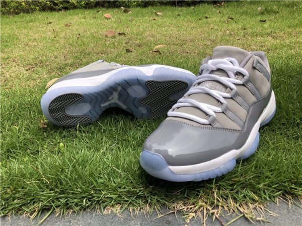 Jordan 11 Retro Low Cool Grey - 528895-003