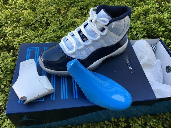 Nike Air Jordan 11 XI Win Like 82 Midnight Navy detail