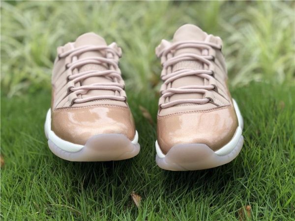 Wmns Air Jordan 11 Retro rose Gold toe