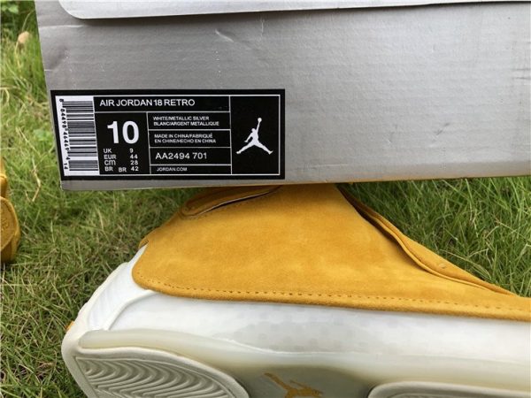 Air Jordan 18 Suede Pack Yellow Ochre detail