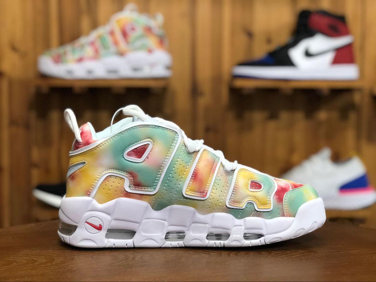 2018 Nike Air More Uptempo London UK Amarill AV3809-700