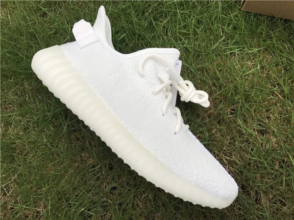 adidas Yeezy Boost 350 V2 Cream Triple White sneaker