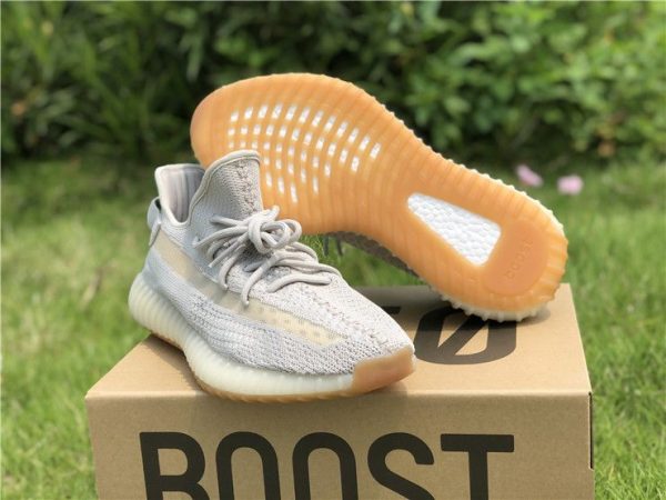 adidas Yeezy Boost 350 V2 Sesame sneaker