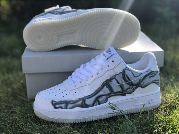 AF1 Low Skeleton Halloween 2018 trainer