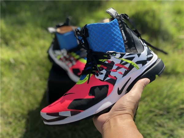 Nike Air Presto Mid x Acronym Racer Pink on hand