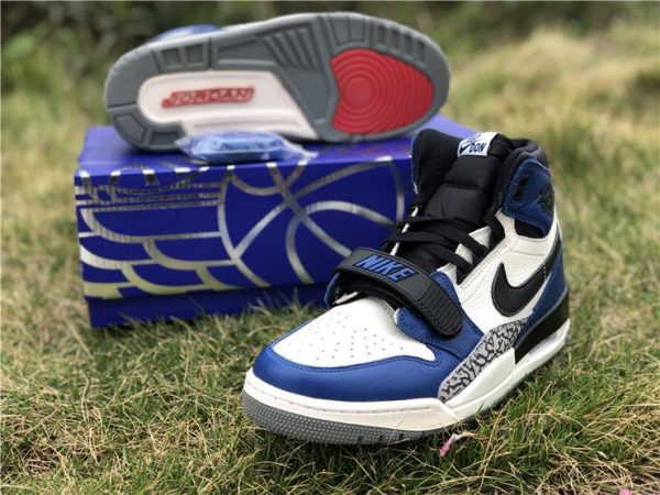 Sail Black-Storm Blue Jordan Legacy 312