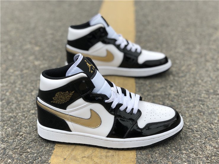 Jordan 1 Mid Patent Black/White-Metallic Gold 852542-007