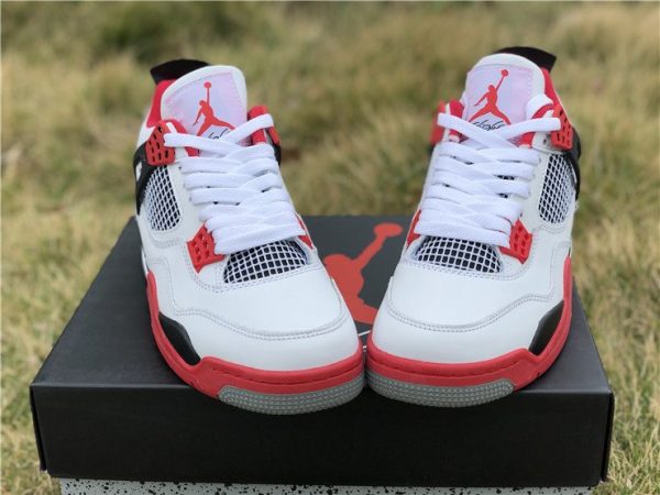 Nike Air Jordan 4 Retro IV Fire Red front