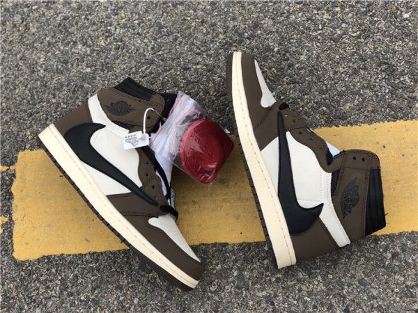 Travis Scott x Air Jordan 1 Retro High OG TS SP panel