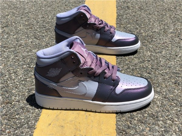 Air Jordan 1 Mid Metallic Purple heel