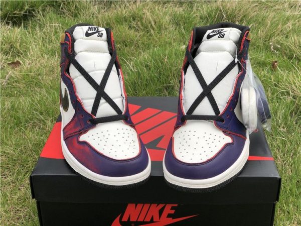 Air Jordan 1 Nike SB Lakers Chicago Court Purple front