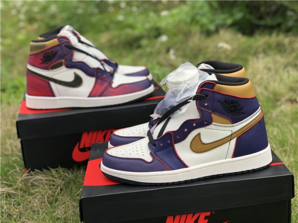 Air Jordan 1 Nike SB Lakers Chicago Court Purple sneaker