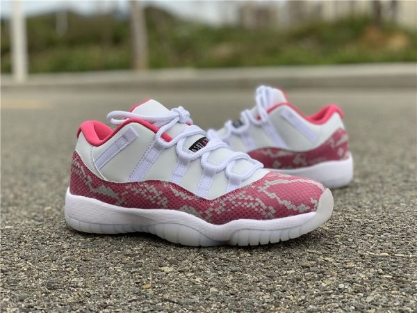 WMNS New Jordan 11 Low Pink Snakeskin 2019 sneaker