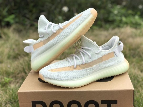 Yeezy Boost 350 V2 Hyperspace EG7491 sneaker