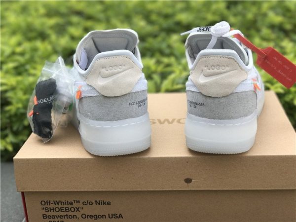 Air Force 1 Low Off-White heel