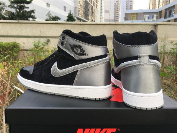 Aleali May x Air Jordan 1 Retro High OG Satin Shadow heel