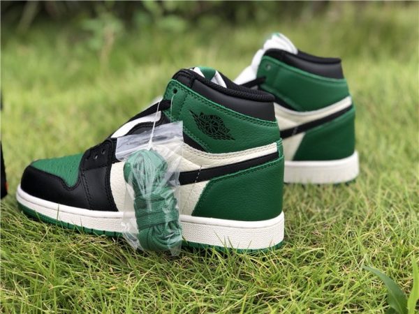 GS Air Jordan 1s High Pine Green White shoelaces