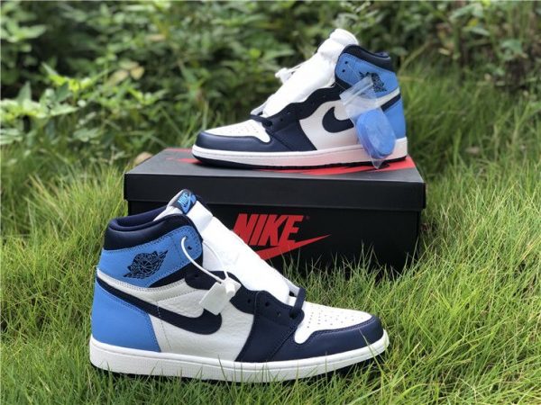 Jordan 1 UNC Obsidian 555088-140 sneaker