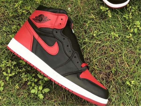 Michael Jordans Banned AJ1 Shoes