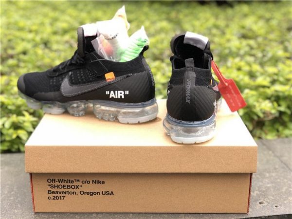 Nike VaporMax 2018 Off-White Black Total Crimson heel