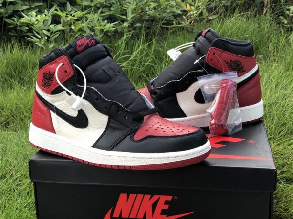 Air Jordan 1 Retro High Bred Toe for sale