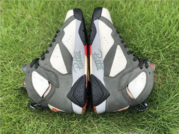 Air Jordan 7 SP X Patta Icicle sneaker