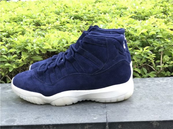 Jordan 11 Navy Sudede Derek Jeter RE2PECT panel